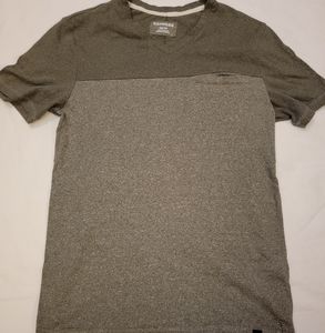 Men's t shirt
